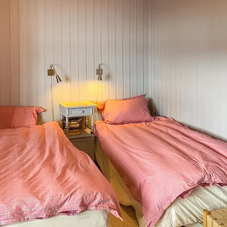 Pet Friendly In Mauseidvag بيت للعطل