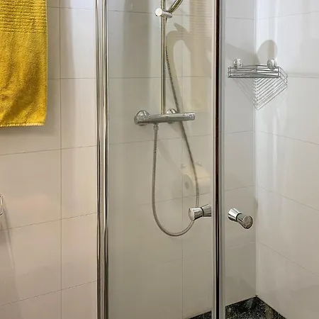 Pet Friendly In Mauseidvag *