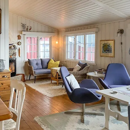بيت للعطل Pet Friendly In Mauseidvag Langevag