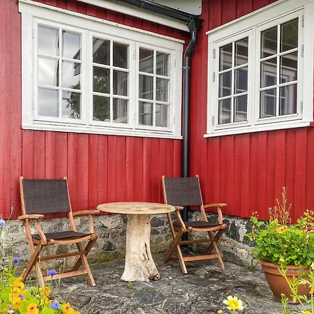بيت للعطل Pet Friendly In Mauseidvag *